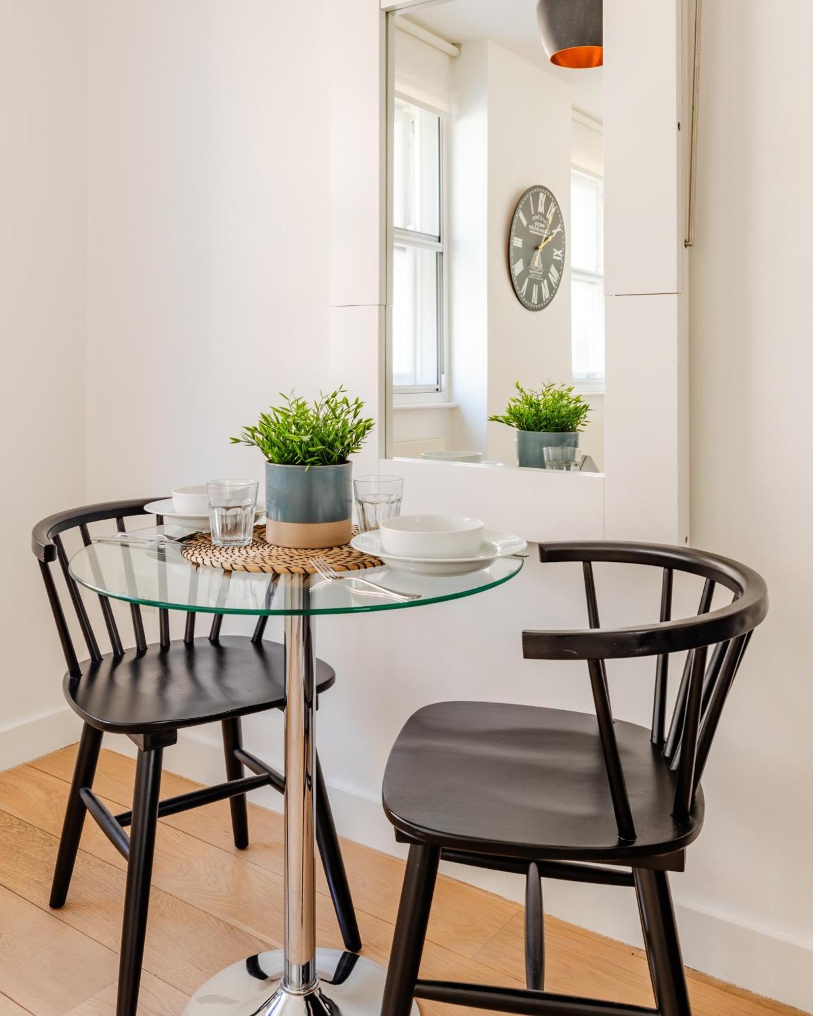 Stayinn Soho Apartments Лондон Екстериор снимка
